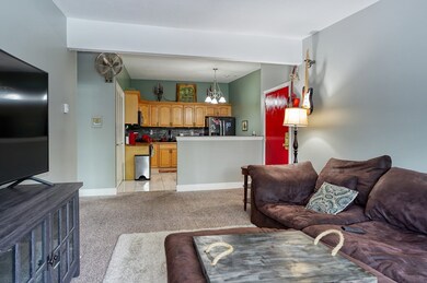 74 Beach St unit 3-9, Woburn, MA 01801 - photo 6