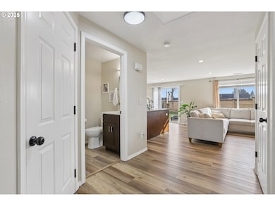 2488 SW Taylor Dr, McMinnville, OR 97128 - photo 6