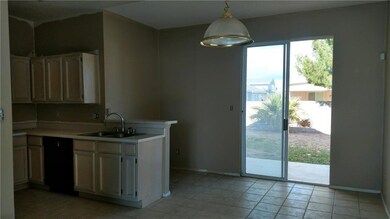 14013 Lago Seco Dr, Horizon City, TX 79928 - photo 5