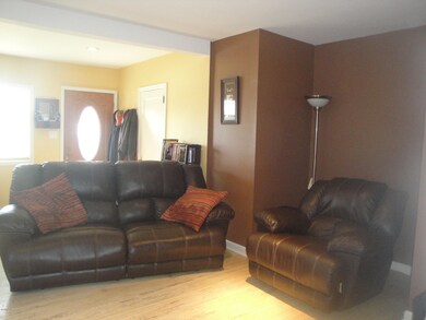 Living Rm