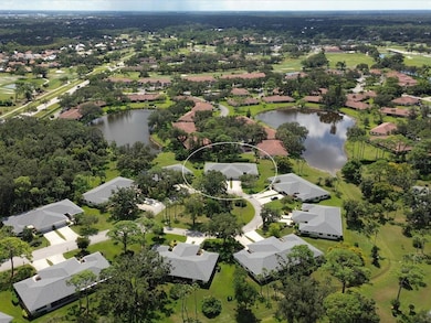 7157 Fairway Bend Cir, Sarasota, FL 34243 - photo 5