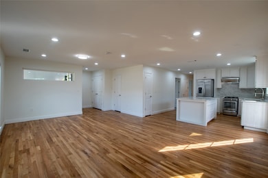 2220 Housley Dr, Dallas, TX 75228 - photo 4