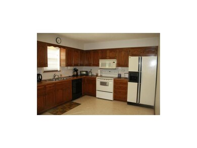 8802 Gallery St, Lenexa, KS 66215 - photo 6