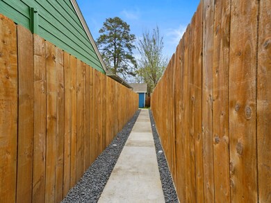 13371 Indianapolis St unit A, Houston, TX 77015 - photo 4