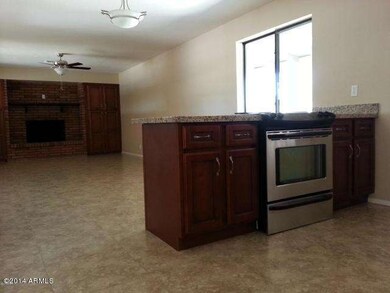 220 kitchen3