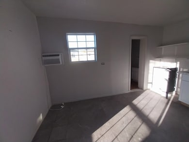 268 Medina St, Eagle Pass, TX 78852 - photo 3