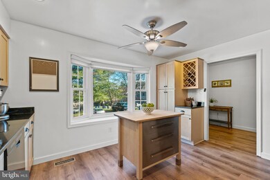 6010 Morgan Ct, Alexandria, VA 22312 - photo 6