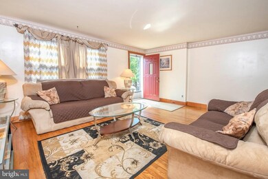 702 N Dupont Rd, Wilmington, DE 19804 - photo 3