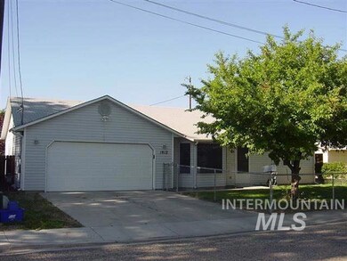 1012 E Sherman Ave, Nampa, ID 83686 - photo 6