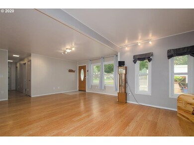 414 SE 13th St, Troutdale, OR 97060 - photo 5