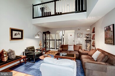 11715 Arbor Glen Way, Reston, VA 20194 - photo 6