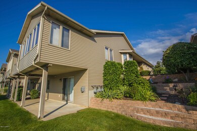 2154 Creekside Dr SW unit 2160, Byron Center, MI 49315 - photo 2