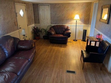 982 Batchelor Dr, Blacksburg, SC 29702 - photo 2