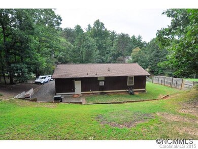 Gently Sloping Lot