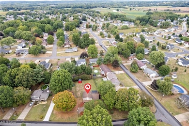 1808 Pauli St, Canal Fulton, OH 44614 - photo 3