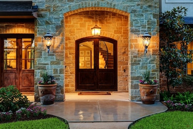 6266 Burgoyne Rd, Houston, TX 77057 - photo 2