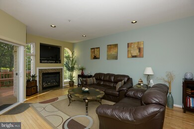 2528 Running Wolf Trail, Odenton, MD 21113 - photo 4