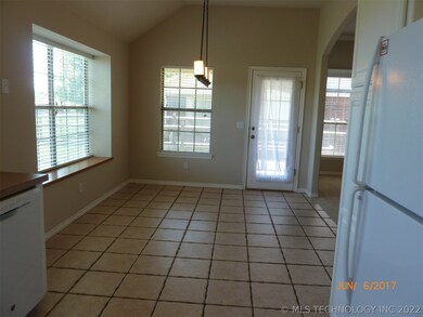 1312 W 117th St S, Jenks, OK 74037 - photo 4