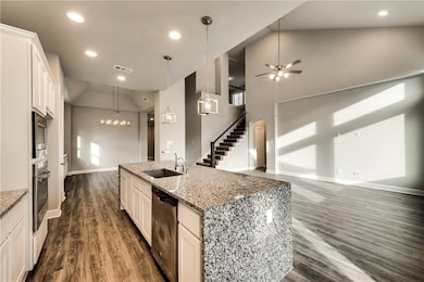 2000 Crescent St, Aledo, TX 76008 - photo 2