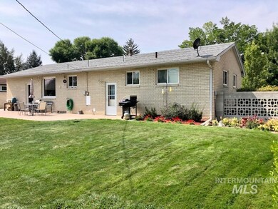 2341 Burton Ave, Burley, ID 83318 - photo 5