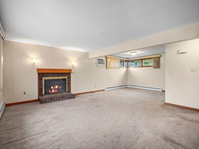 11 Dane St, Peabody, MA 01960 - photo 2