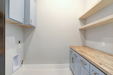 927 W 43rd St, Houston, TX 77018 - photo 6