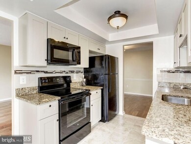 10212 Bushman Dr unit 214, Oakton, VA 22124 - photo 7