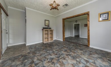 Living Area 2