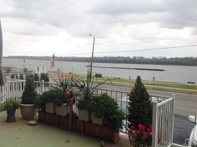 Amazing views of Ohio River