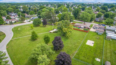 212 S 12th Ave, Beech Grove, IN 46107 - photo 6