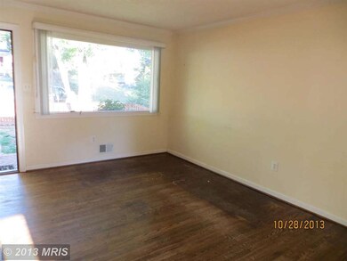 225 Cabbel Dr, Manassas Park, VA 20111 - photo 3