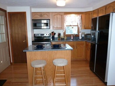 Beautiful new quartz counter,...