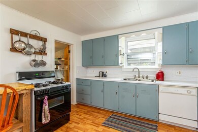 210 W Allen St, Winooski, VT 05404 - photo 2