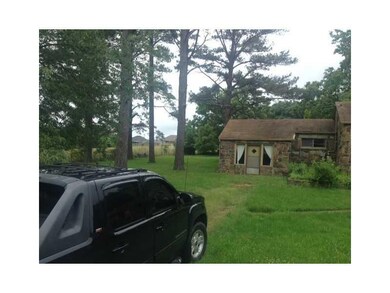 605 Mcknight Ave, West Fork, AR 72774 - photo 3