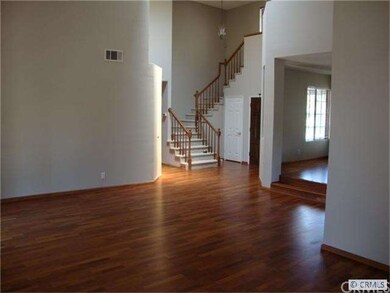 Grand Staircase & Entry