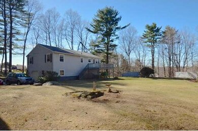 25 Surrey Ln, Southbridge, MA 01550 - photo 2