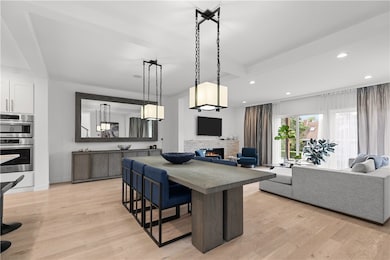 27 Weatherly Ave, Newport, RI 02840 - photo 2