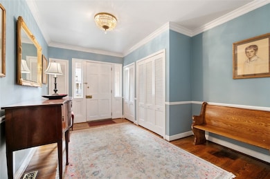 8 Dunmoyle Place, Pittsburgh, PA 15217 - photo 4