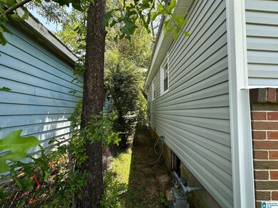 2805 32nd Way SW, Birmingham, AL 35221 - photo 7