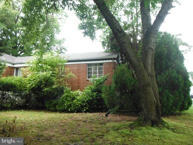 2403 Kirston St, Hyattsville, MD 20783 - photo 2