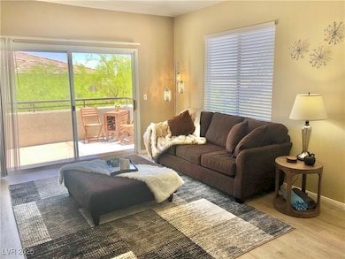 LIGHT AND BRIGHT CONDO, SPACIOUS LIVING AREA AND L