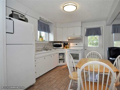 59 Birch Rd, Wakefield, RI 02879 - photo 6