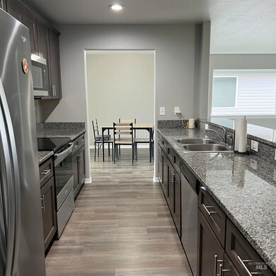 727 Schodde Ave, Burley, ID 83318 - photo 6