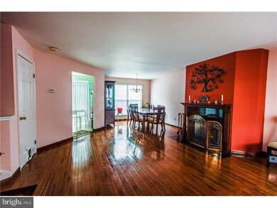 17 Aspen Way, Schwenksville, PA 19473 - photo 2