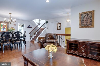12288 Wye Oak Commons Cir unit 106, Burke, VA 22015 - photo 6