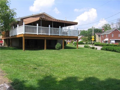 Patio/Deck. Love to entertain outdoors? A wrap-aro