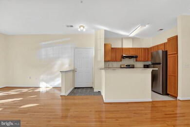 4142 Fountainside Ln unit E104, Fairfax, VA 22030 - photo 2