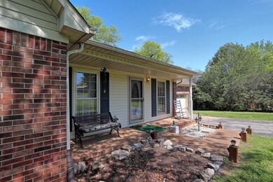5010 Brookside Dr, Columbia, TN 38401 - photo 2