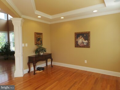 22183 Long Bow Dr, California, MD 20619 - photo 4