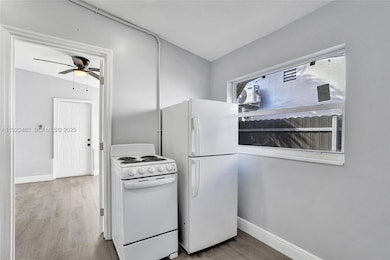 3633 SW 12th Ct unit 1, Fort Lauderdale, FL 33312 - photo 4